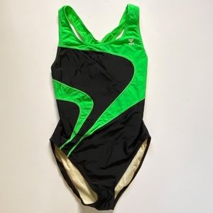 NWOT TYR blk green 40 athletic one piece swimsuit